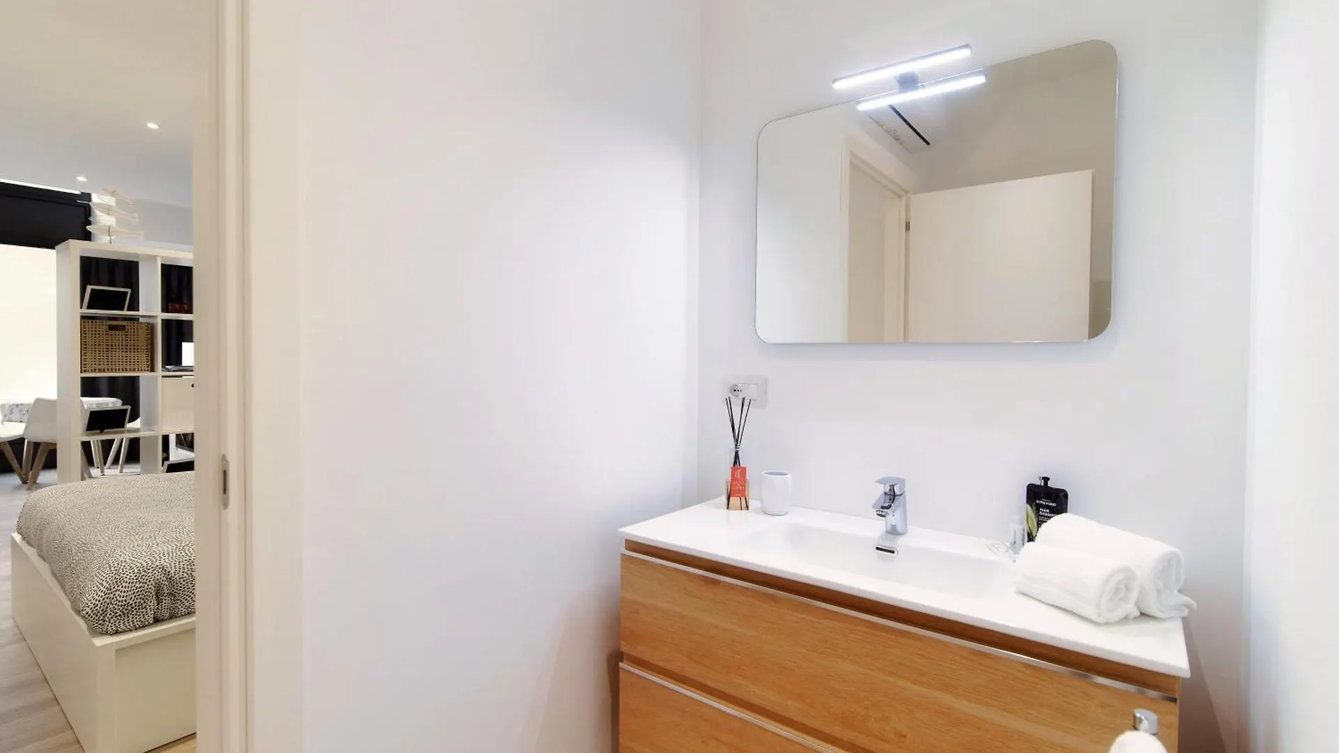 Apartamento Hostini Lake Como 2 - Downtown